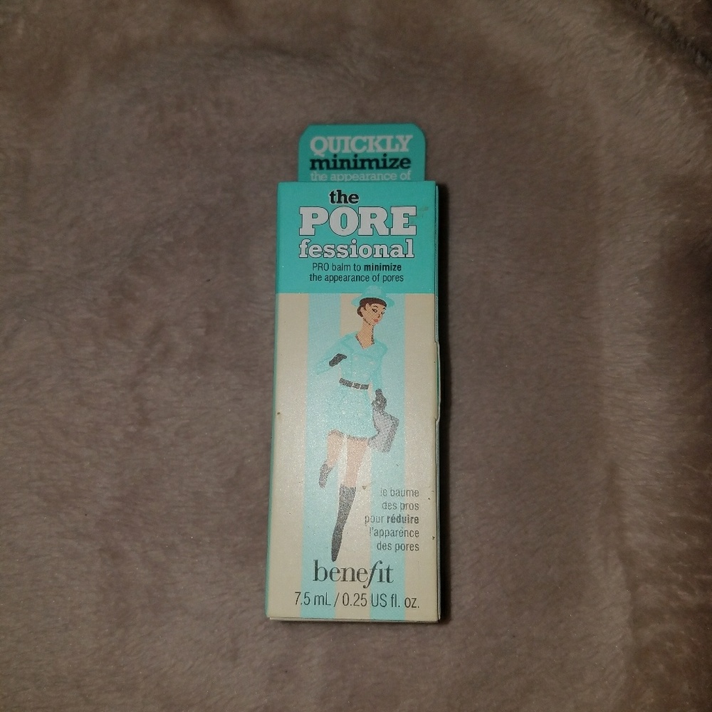 NWOT Benefit Porefessional (travel size) 7.5mL